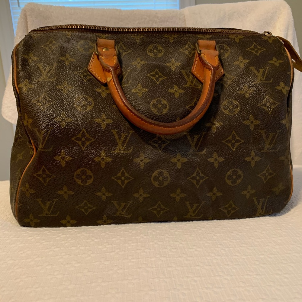 Vintage Louis Vuitton Speedy Bag